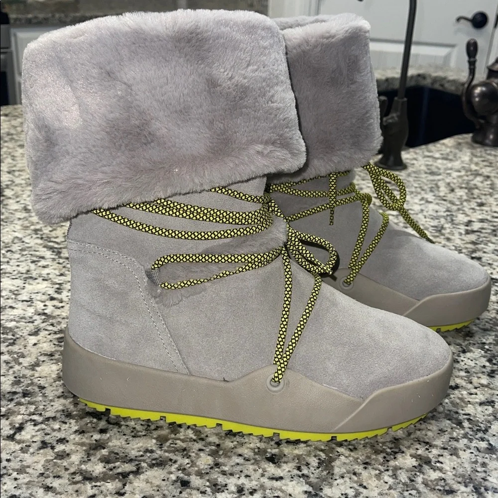 Baretraps Danney Women's Water Resistant Winter Boot Gray and Green Size 8 - Picture 13 of 17